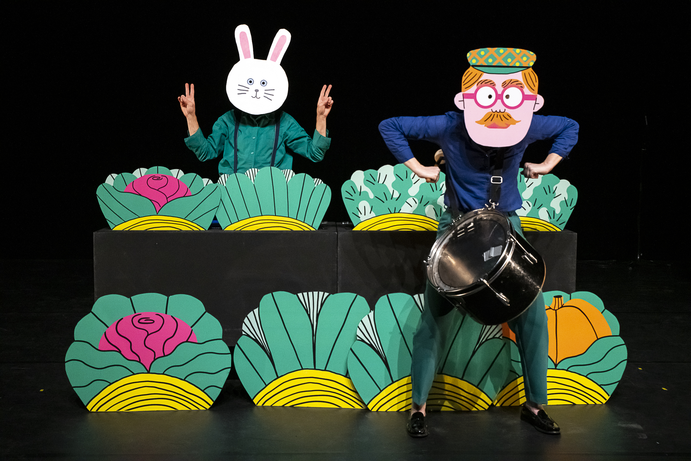 En savoir plus sur Une poule sur la lune – le concert